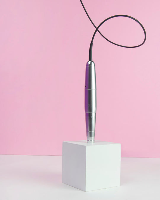 Nouveau Contour Handpiece